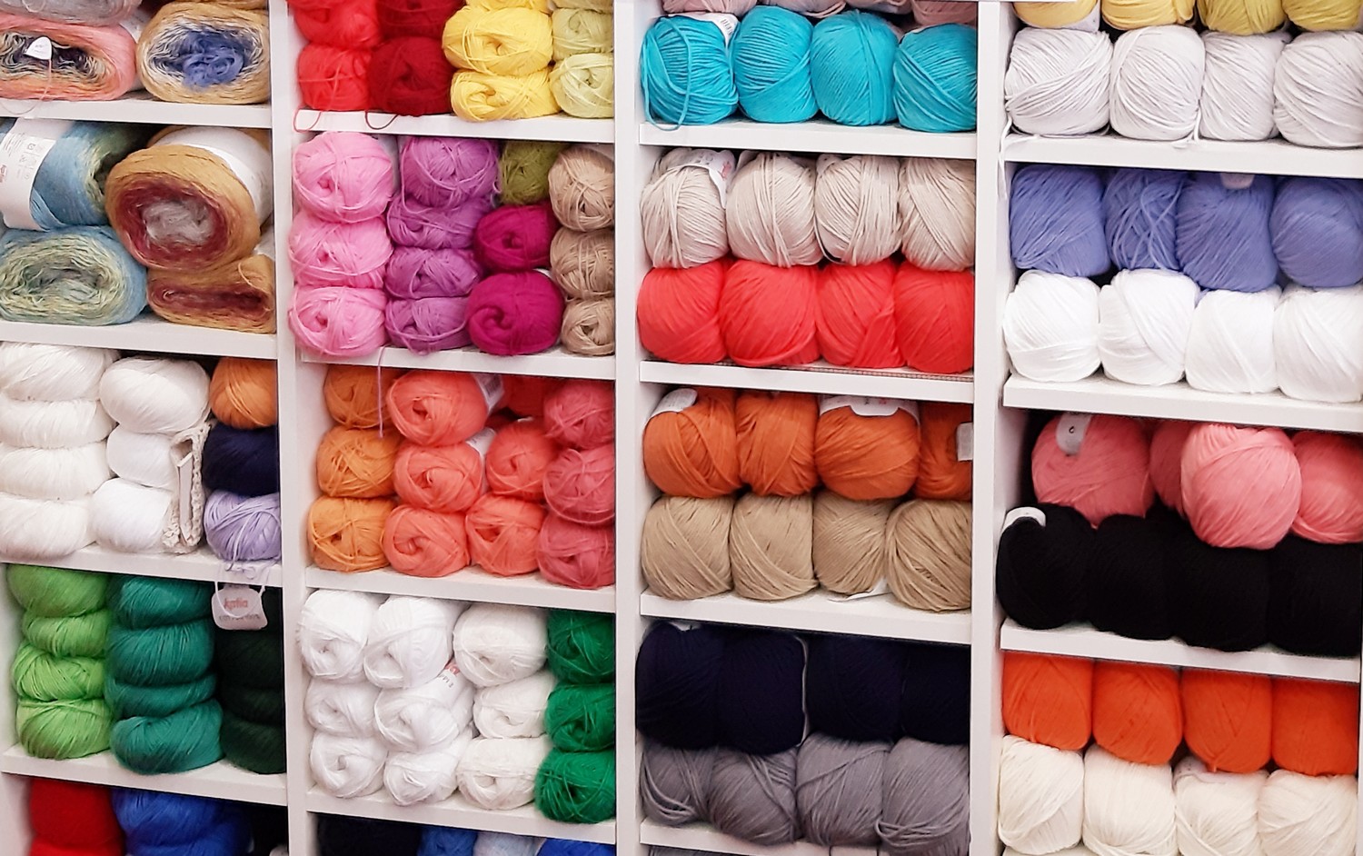 Vente de laines et tricots en ligne